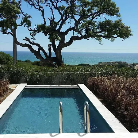 Villa Rafael I *